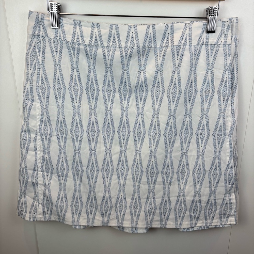 RipSkirt Length 2 Zulu Diamond Floral Wrap Skirt size M Hawaii Blue White Beach